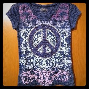 Girls Justice brand t-shirt